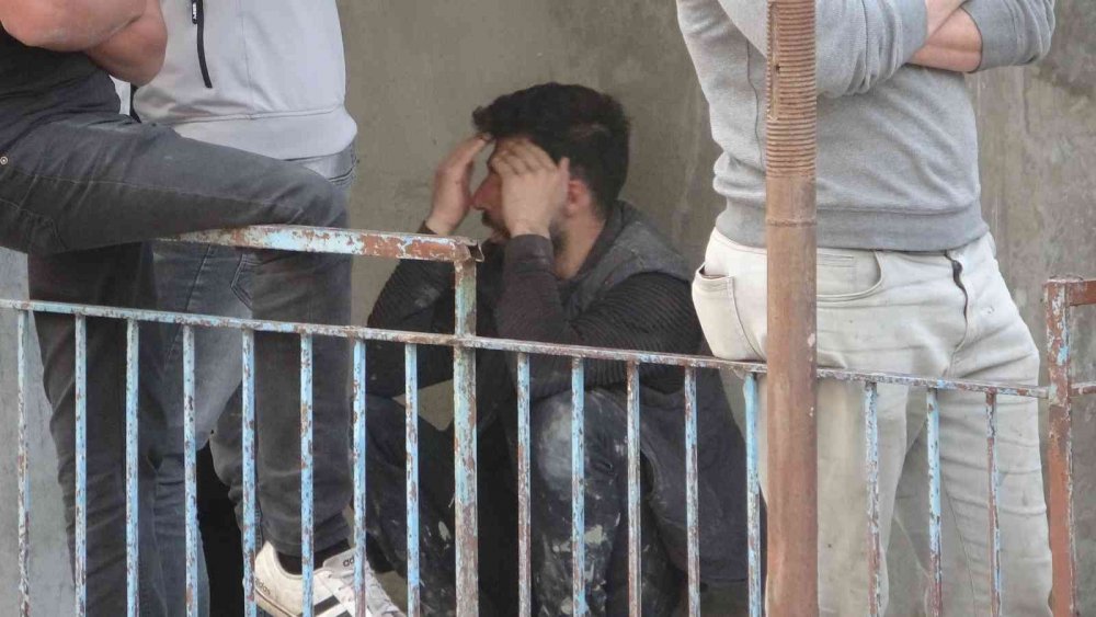 Antalya'da acı ölüm! 2 yaşındaki Tulin oyun oynadığı kamyonun altında can verdi