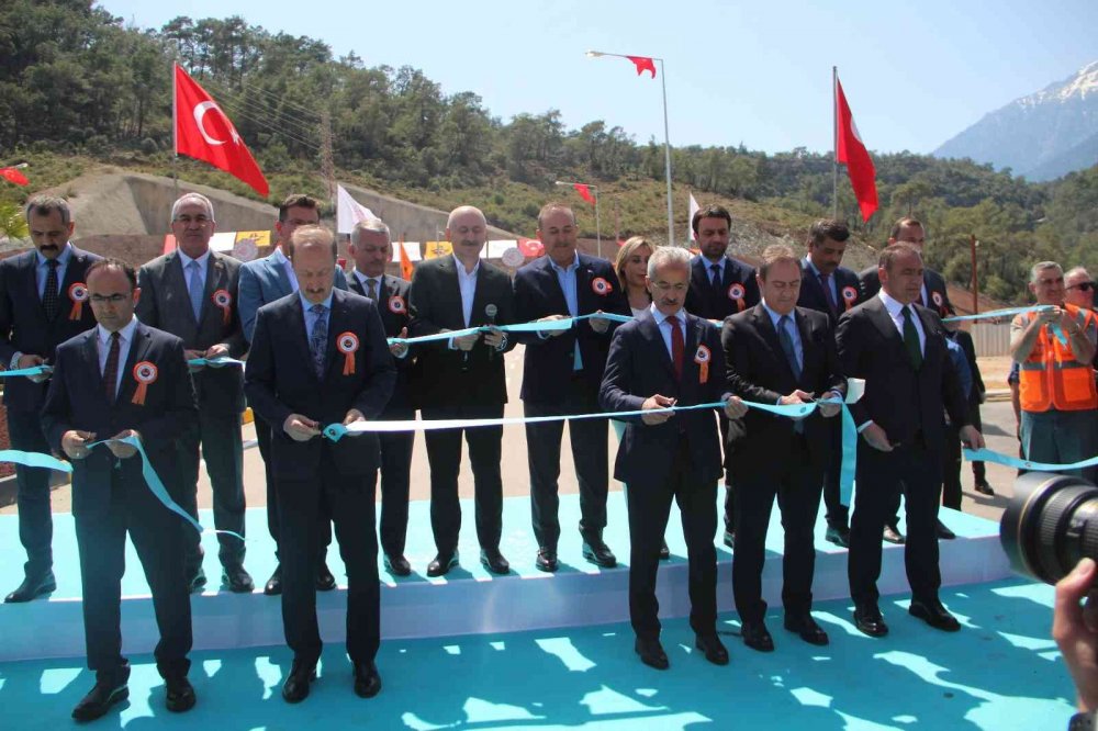 Cumhurbaşkanı Erdoğan: Türkiye siyasi olarak yakın tarihinin en itibarlı konumundadır