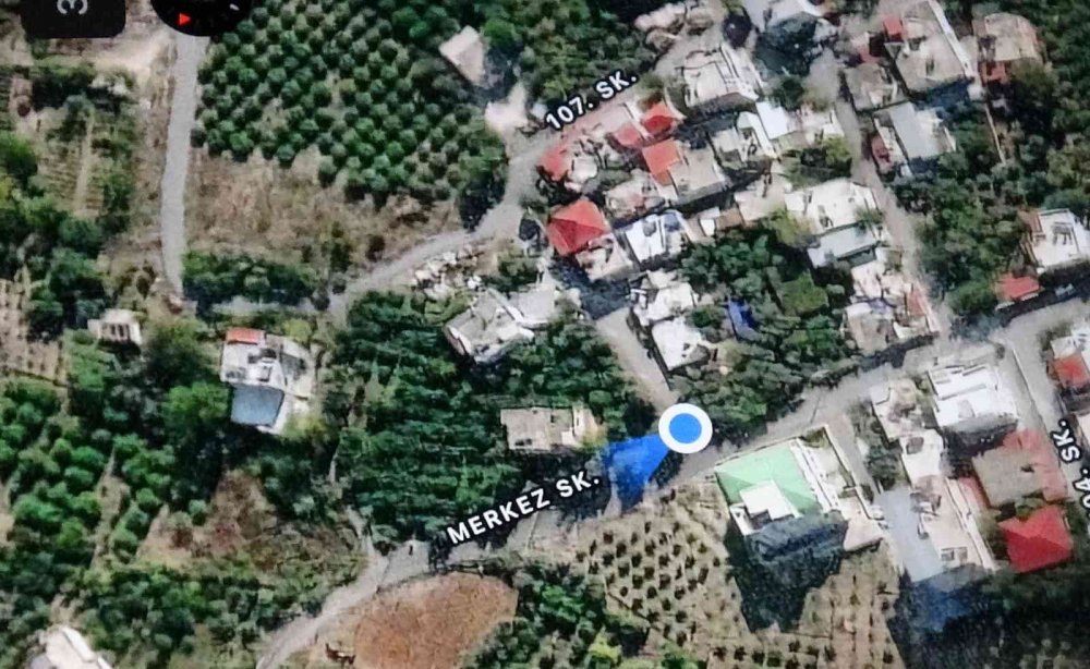 Mahalle ayağa kalktı, ekipler seferber oldu! Kaybolan 8 yaşındaki Nur karış karış aranıyor