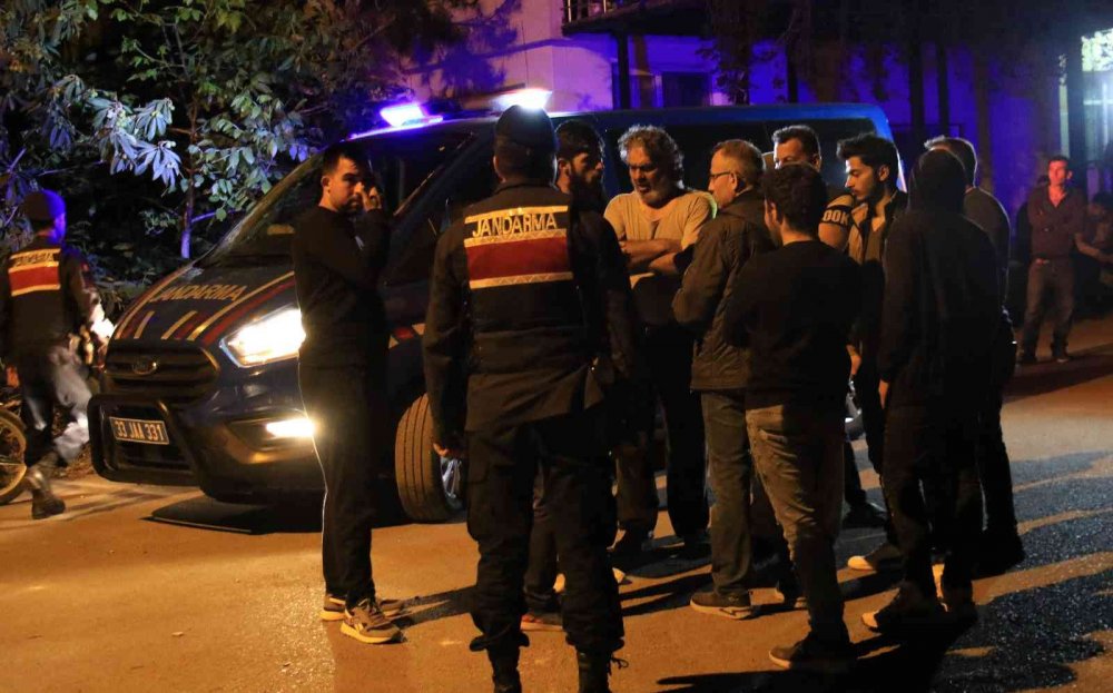 Mahalle ayağa kalktı, ekipler seferber oldu! Kaybolan 8 yaşındaki Nur karış karış aranıyor