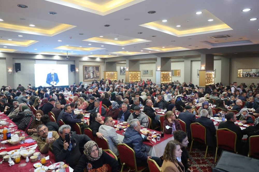 Bakan Kurum: 2023'te Cumhurbaşkanlığı seçimini, 2024’te Ankara’da AK Belediyeciliği tekrar alacağız!
