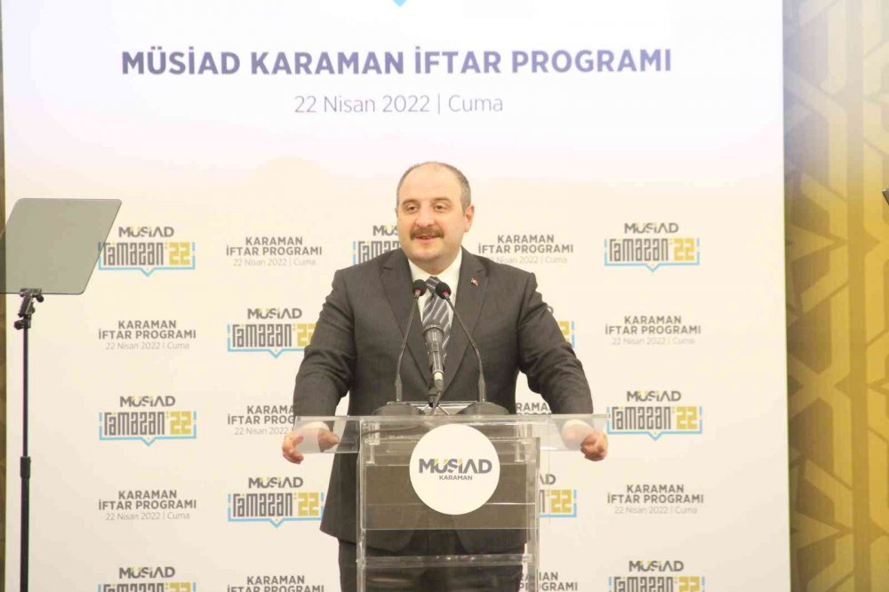 Bakan Varank: Konya Karapınar GES'i ziyaret edin! Görün ki ufkunuz genişlesin