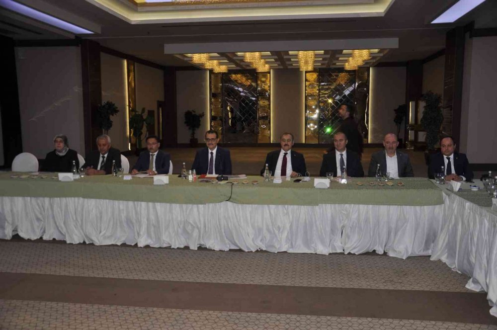 Türkiye'nin doğalgazı ne zaman kullanıma girecek? Bakan Dönmez tarih verdi