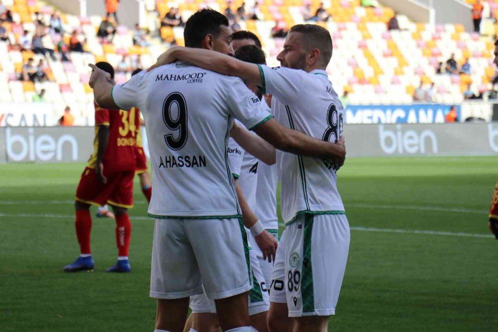 Konyaspor lig ikinciliği yarışına devam! Malatya'dan da puanla dönüyor