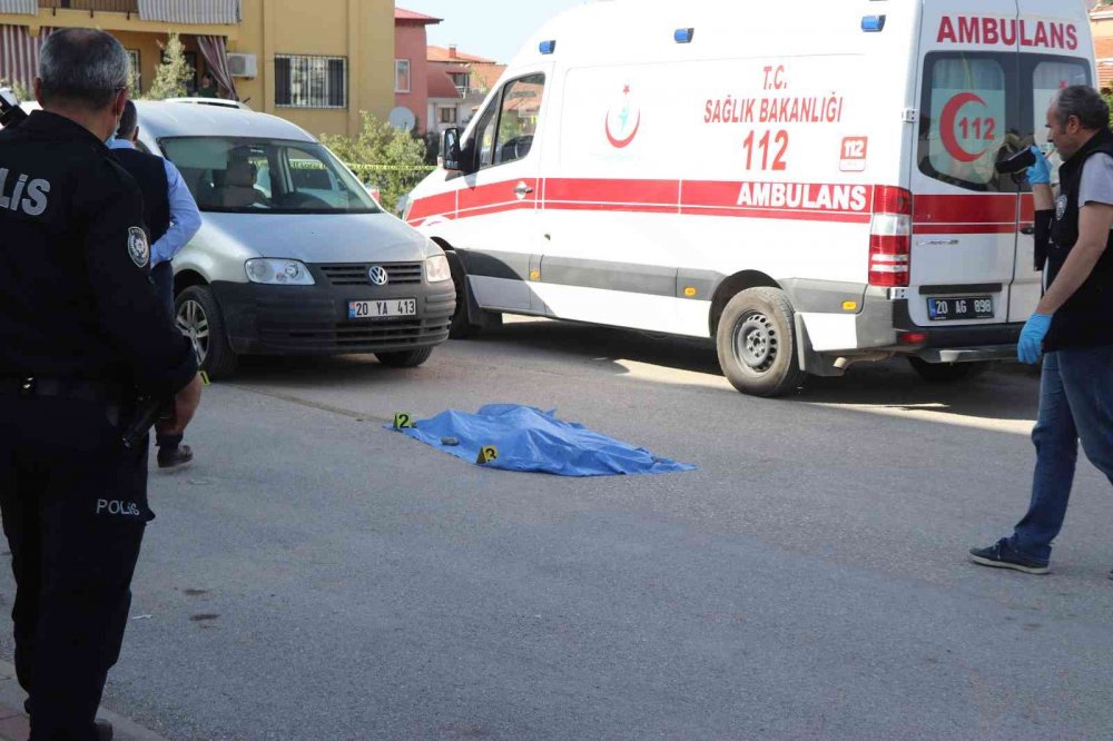 Denizli'de bir annenin feryadı yürek dağladı: Ne olur son bir kez göreyim