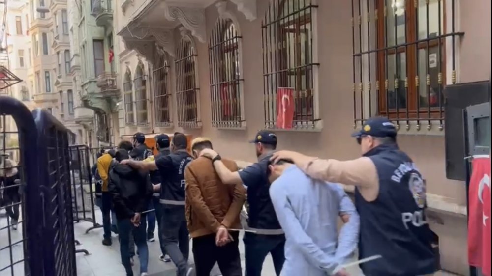 İstanbul’da film gibi rehine kurtarma operasyonu: Pakistan'dan gelip Nepalli vatandaşları kaçırdılar