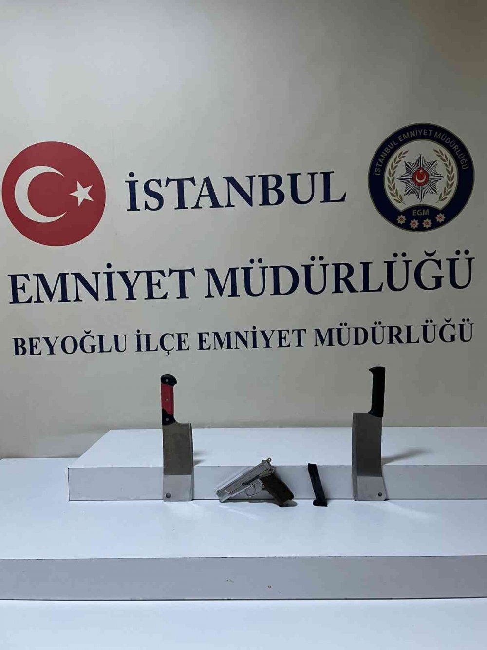 İstanbul’da film gibi rehine kurtarma operasyonu: Pakistan'dan gelip Nepalli vatandaşları kaçırdılar