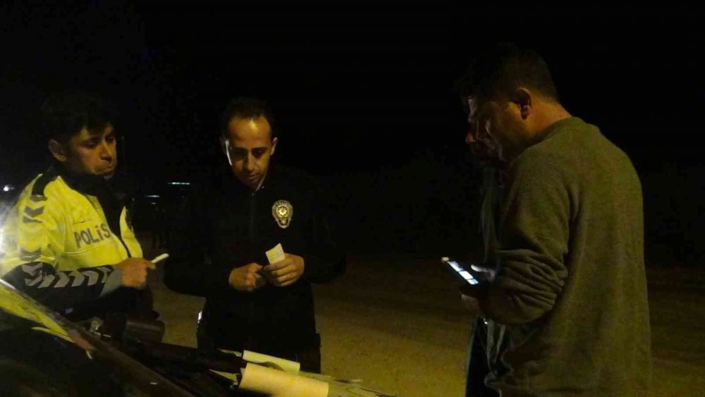 Polis ne yapsın! Alkollü sürücüler Ramazan gecesinde pes dedirtti