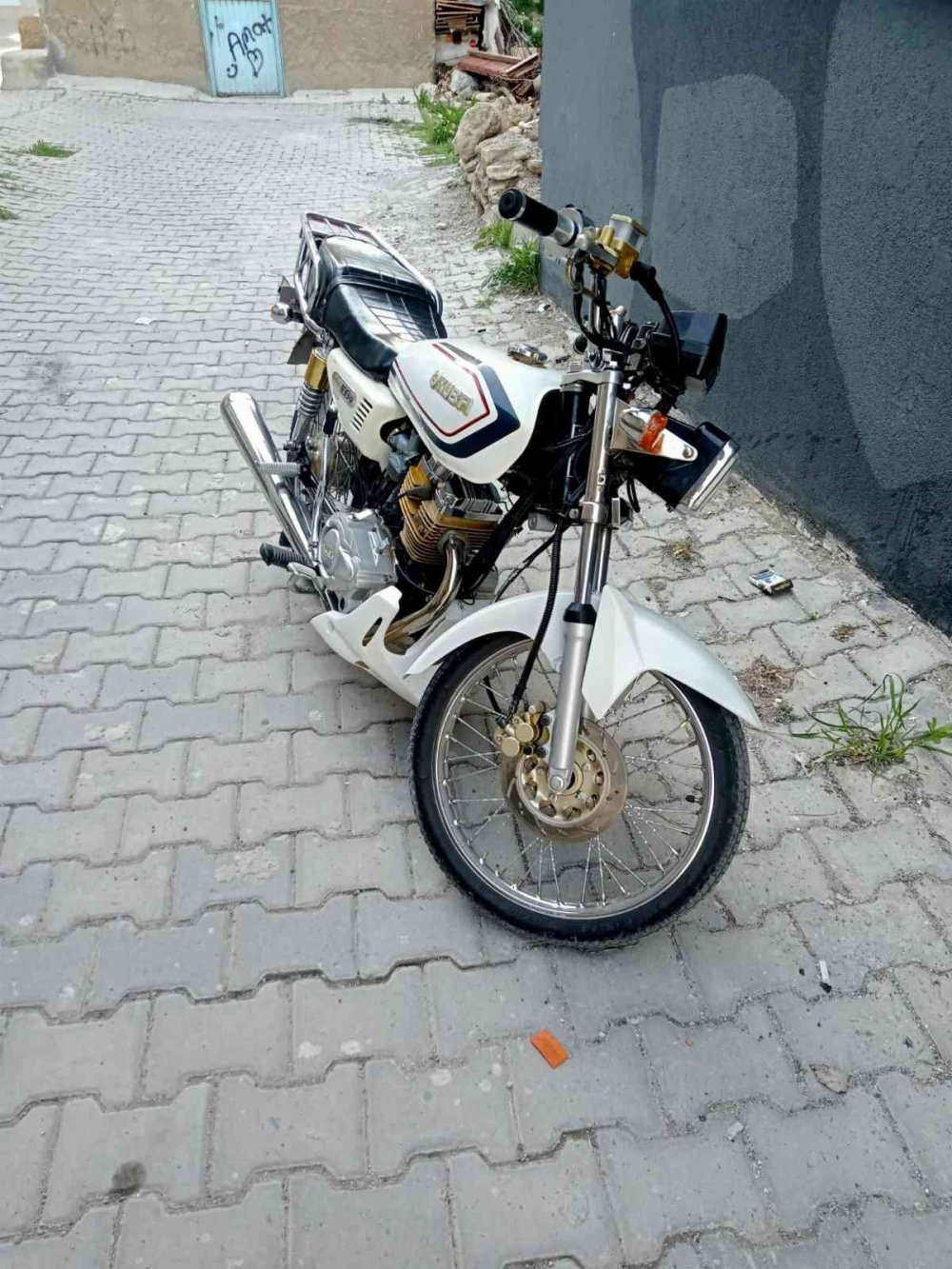 Konya'da çaldığı motosikletle benzin alan şaşkın hırsız yakayı ele verdi