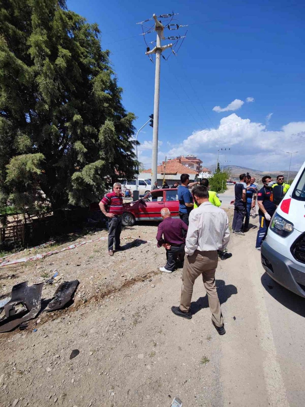 Denizli'nin sabıkalı kavşağında yine kaza, yine vatandaş isyanı