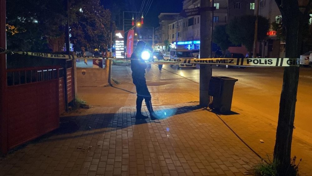 İnegöl'de silahlı saldırı! 1'i ağır 2 yaralı