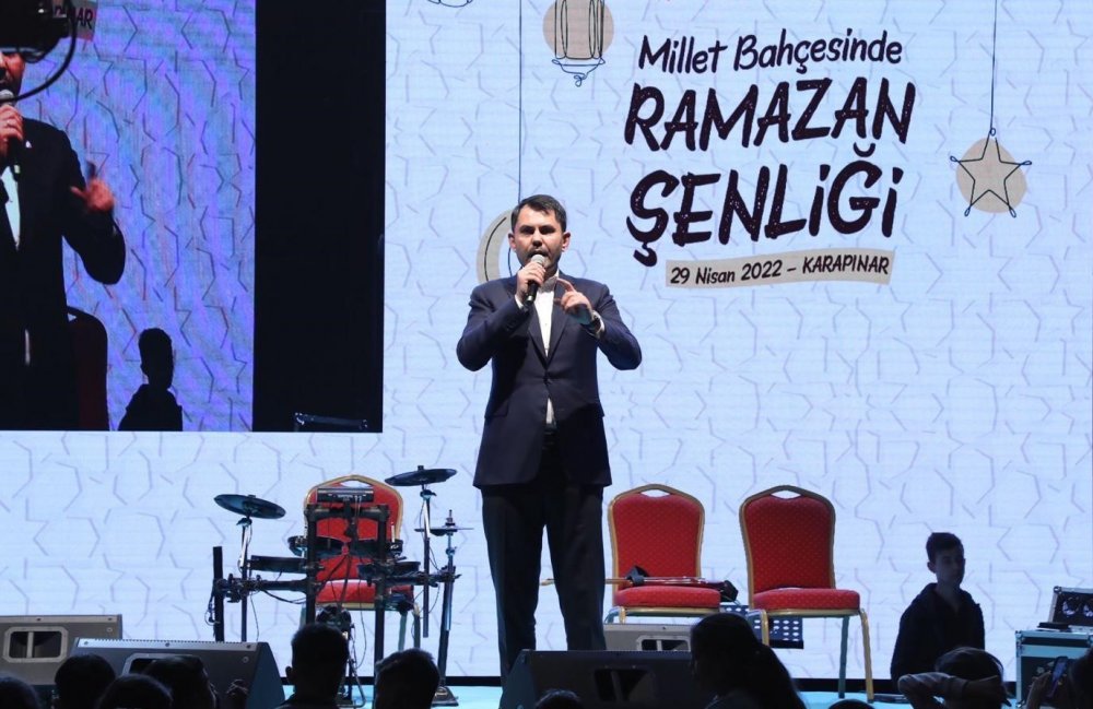 Bakan Kurum Karapınar Millet Bahçesi'nde Ramazan Şenliği'ne katıldı