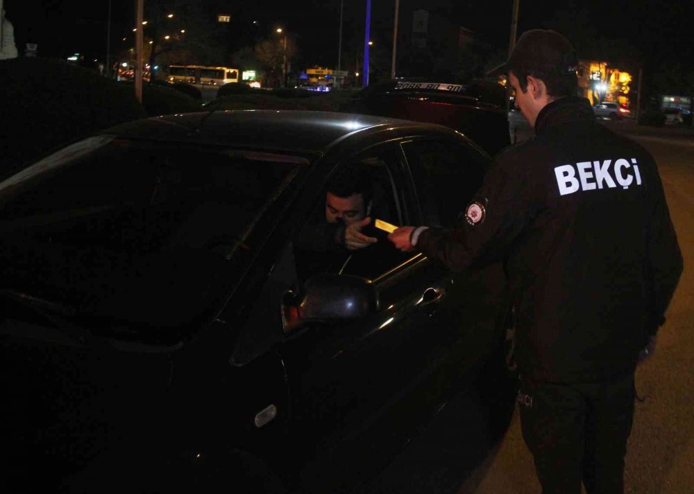 Konya'da 348 çarşı ve mahalle bekçisi huzur ve güven için sokaklarda! Vatandaş memnun