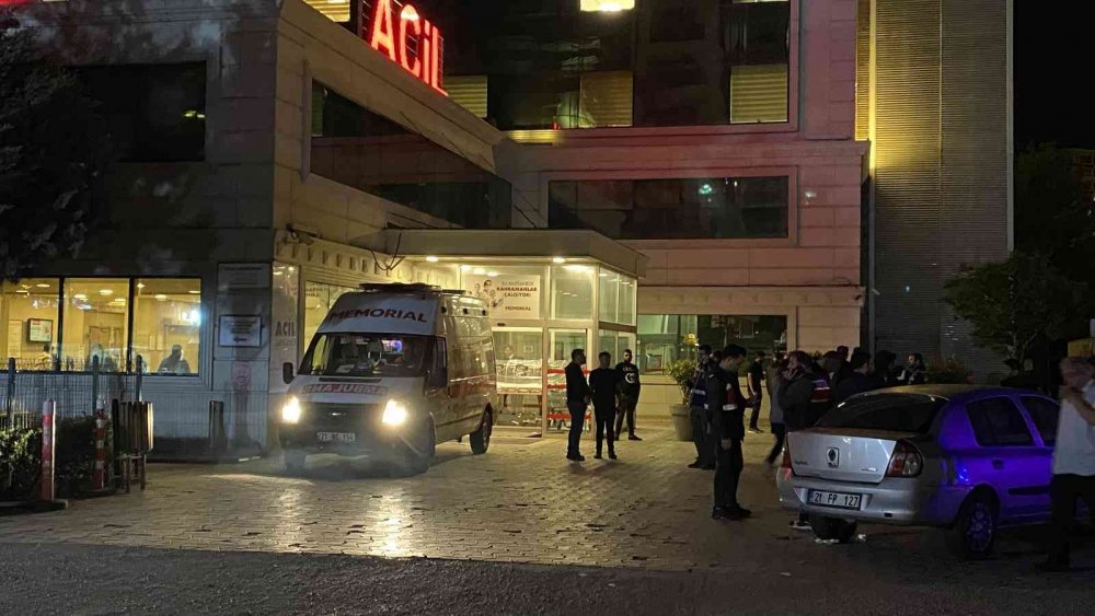 Yaylım ateşine tutulan otomobilde can pazarı! Aynı aileden 3 ölü 2 ağır yaralı
