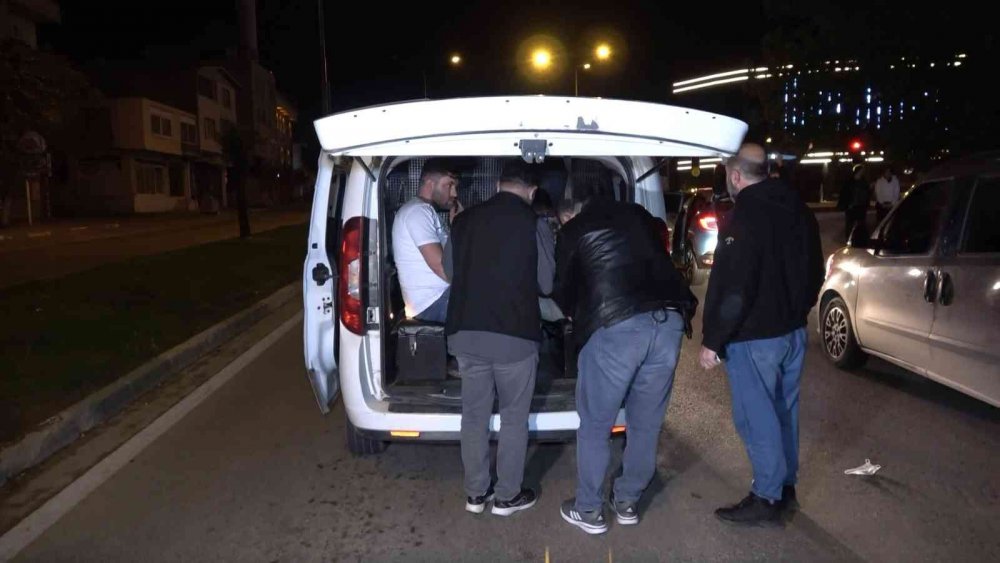 Bursa'da sıcak anlar... 25 kilometre kovalamacanın galibi polisler oldu