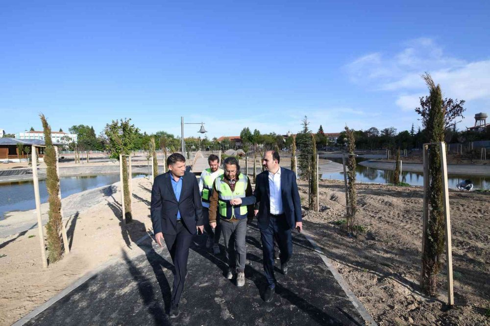 Konya Millet Bahçesi'nde son rütuşlar... Sayılı günün kaldığı alan havadan görüntülendi, Başkan Altay tek tek denetledi