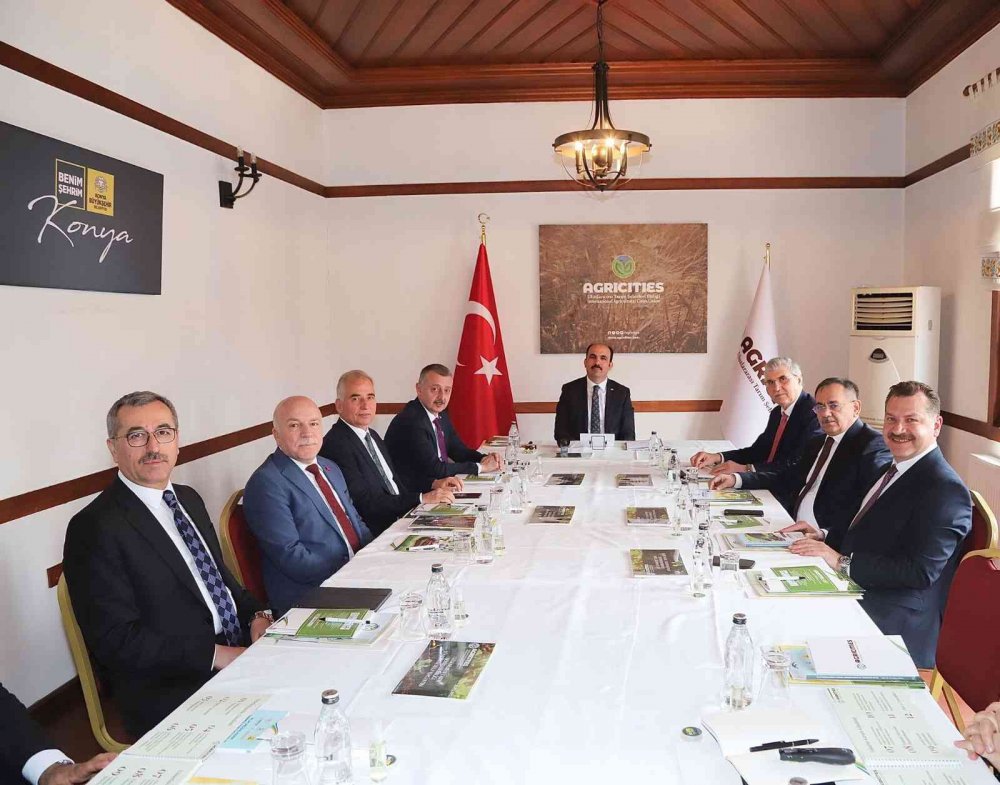 Altay: Gıda ile ilgili işler artık en az savunma sanayi kadar önemli hale geldi