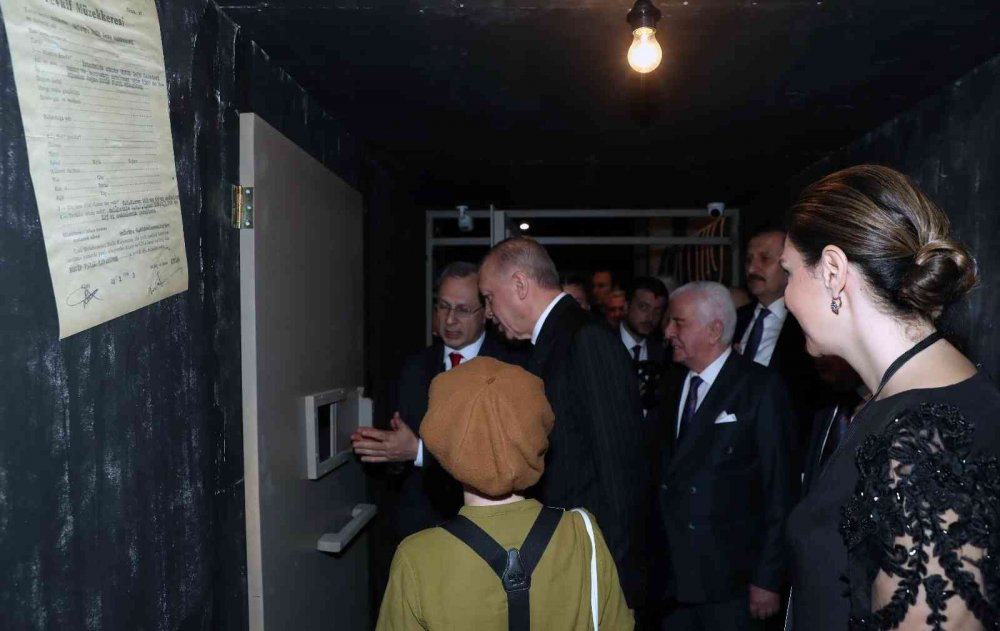 Cumhurbaşkanı Erdoğan: Kifayetsiz muhterisler dün de vardı bugün de var