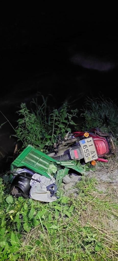 Bilecik'te acı ölüm! Motosikletiyle dereye düşen Salim Yeşil'in cesedini oğlu buldu