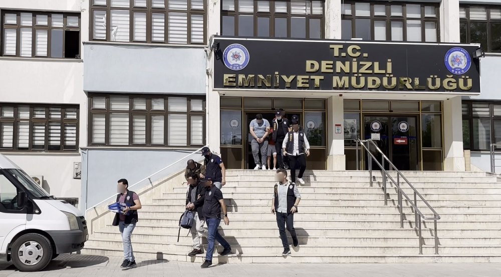 Konya dahil 4 ilde mobil bankacılık dolandırıcılarına operasyon! 3 ayda 10 milyonluk vurgun