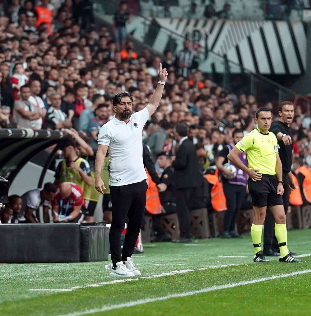 Konyaspor Beşiktaş'a rövanşı vermedi