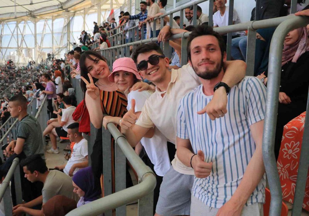 Erdoğan: Bu millet inanıyorum ki 2023 seçimlerinde haddini bildirecektir