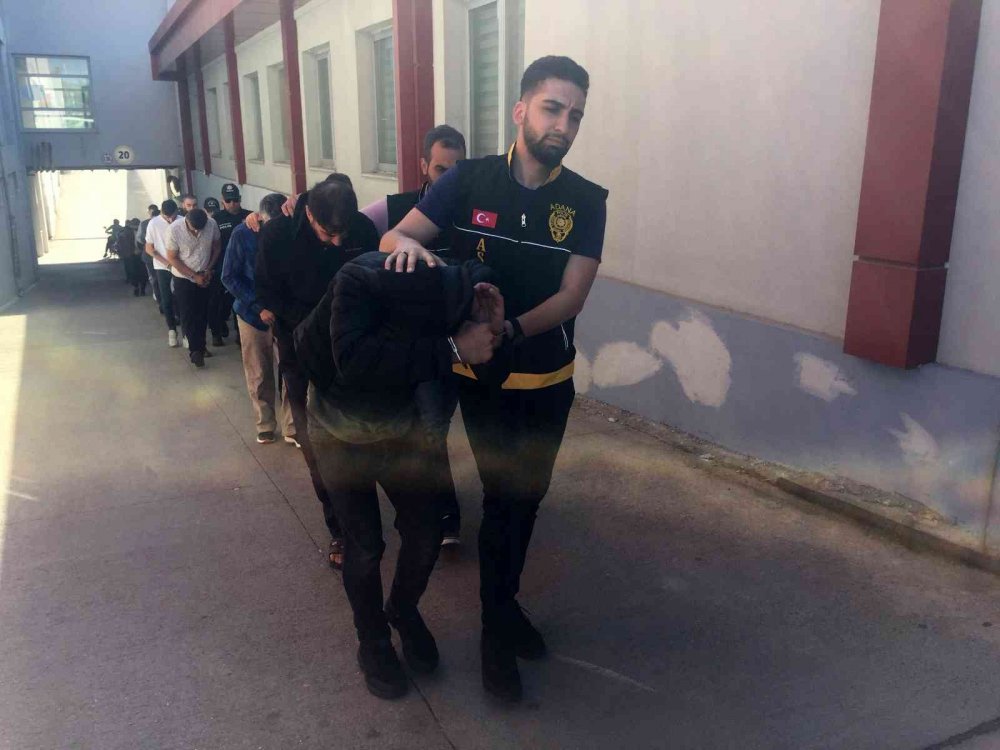 Konya dahil 11 ilde 'sahte polis' operasyonu! Vatandaşın 1 milyon 175 bin lirası kurtarıldı