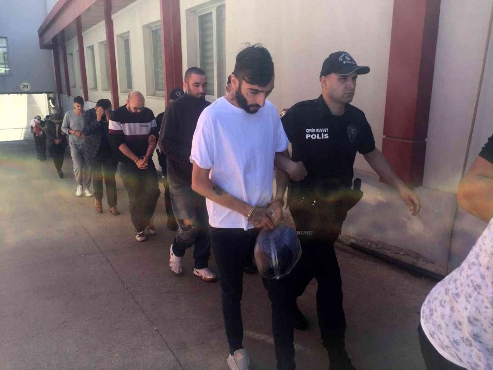 Konya dahil 11 ilde 'sahte polis' operasyonu! Vatandaşın 1 milyon 175 bin lirası kurtarıldı