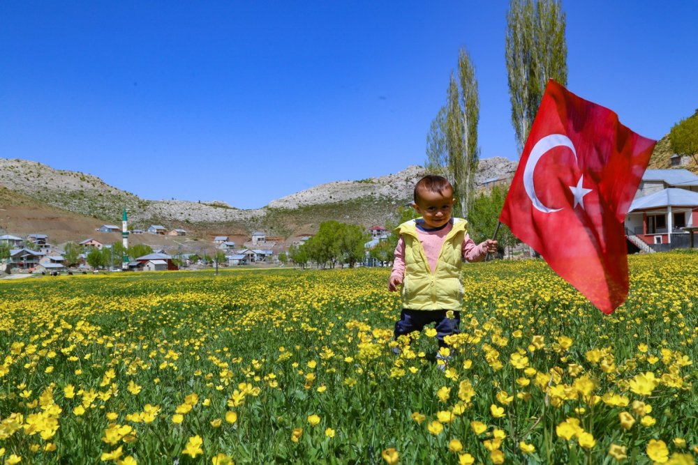 Konya'nın Toros Dağları üzerine kurulu Hisarlık yaylasında görsel şölen..