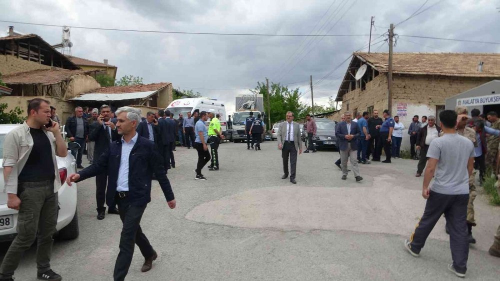 Şehit Piyade Sözleşmeli Er Celal Tekedereli'nin acı haberi baba ocağına ulaştı