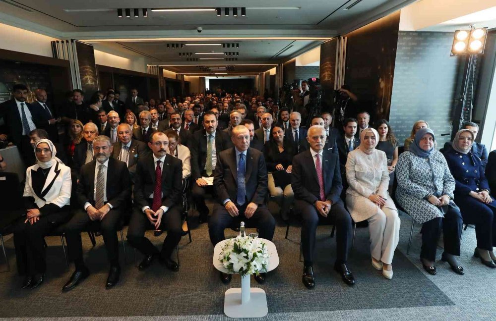 Cumhurbaşkanı Erdoğan Kılıçdaroğlu'nun iddialarına böyle yanıt verdi: Erdoğan'ı 15 Temmuz gecesi kaçırtamadınız!