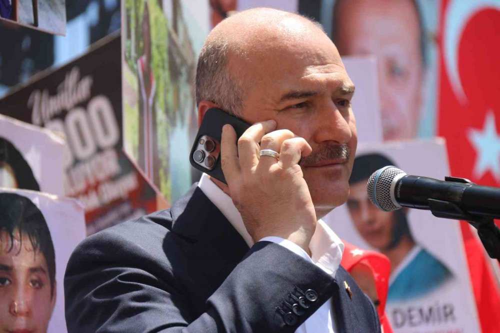 Cumhurbaşkanı Erdoğan 1000 gün evlat nöbeti tutan annelere seslendi: Az kaldı teröristleri sınırımızdan kazıyacağız