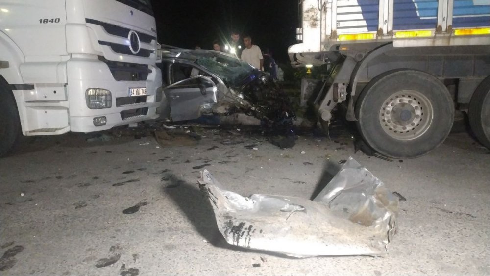 Aşırı hız yapan sürücü dehşet saçtı! Sude Ürer ve Mısra Buse Uğurlu öldü, 1 ağır yaralı