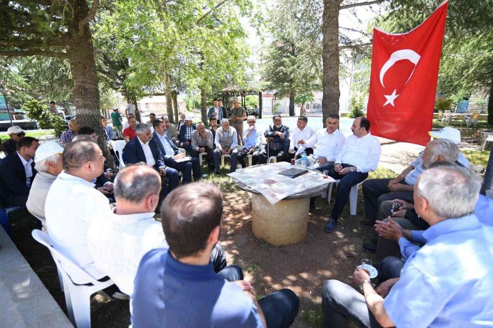 Başkan Altay'dan Konya Gembos Ovası'nda önemli mesajlar! Kırsalda öncelik geliri artırmak