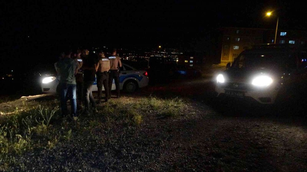 Kaybolan 3 çocuk AFAD, Jandarma ve Özel Harekat ekiplerini alarma geçirdi!