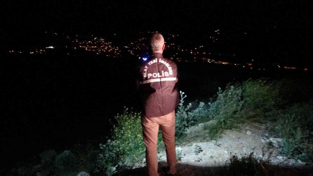 Kaybolan 3 çocuk AFAD, Jandarma ve Özel Harekat ekiplerini alarma geçirdi!