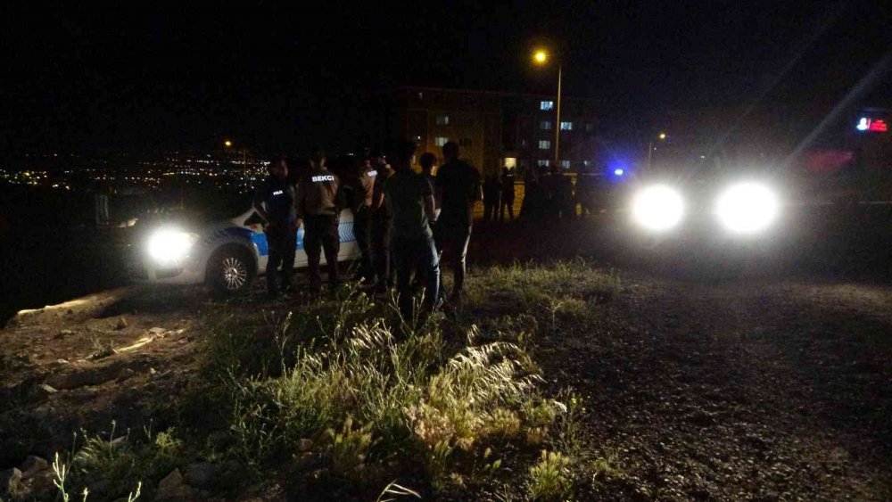 Kaybolan 3 çocuk AFAD, Jandarma ve Özel Harekat ekiplerini alarma geçirdi!
