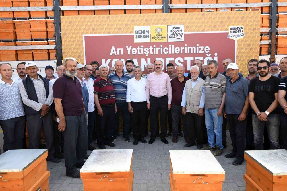Konya Büyükşehir'den üreticilere 2 bin 500 çift katlı, polen tuzaklı arı kovanı desteği