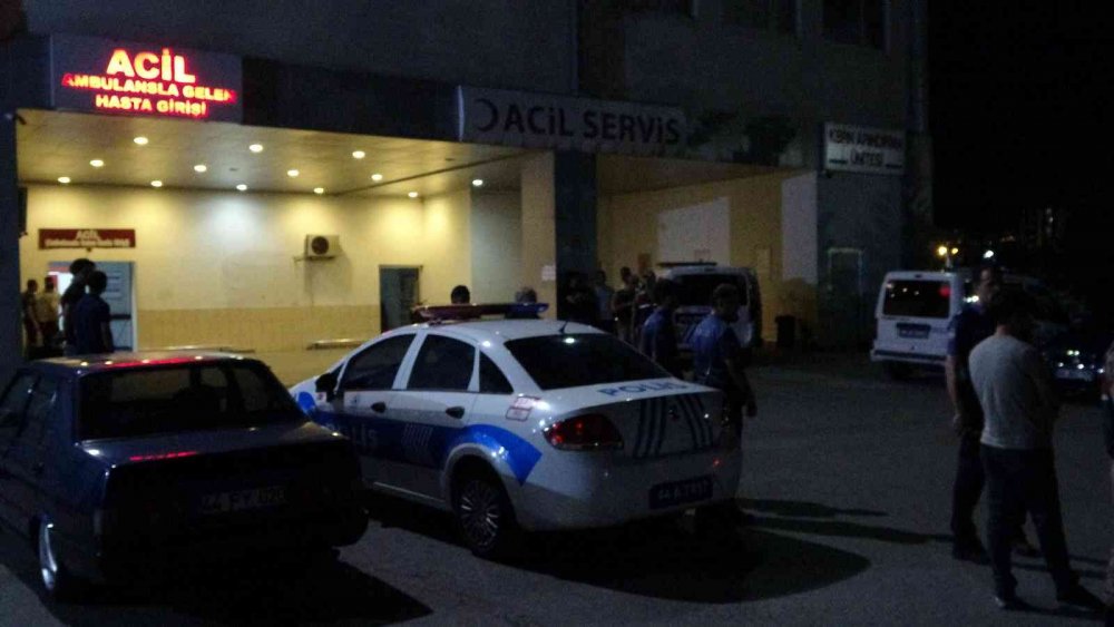 'İzinsiz kayısı kopardın' kavgası kanlı bitti! 2’si polis 6 yaralı, 13 gözaltı