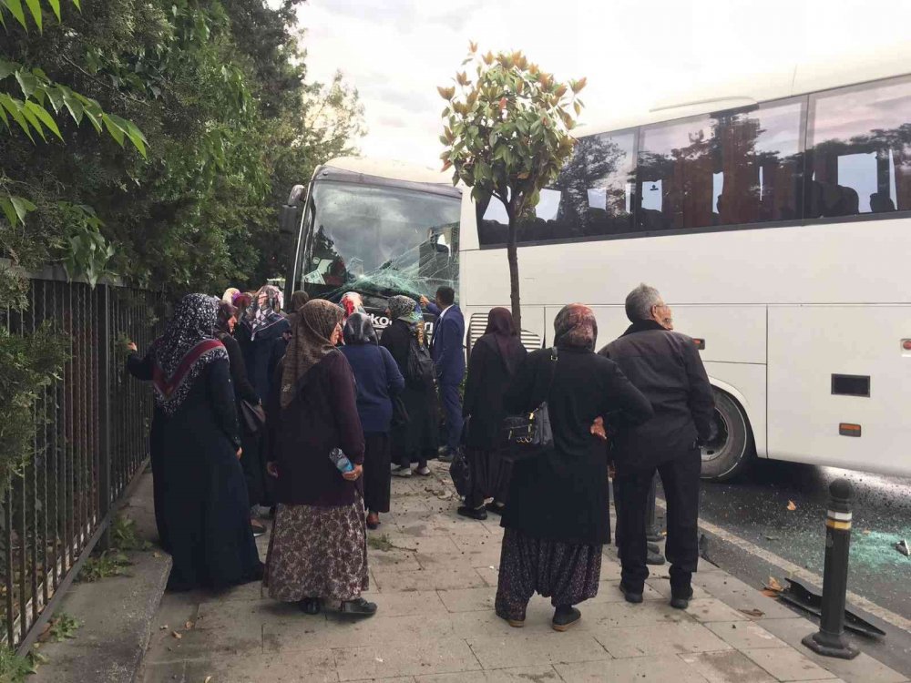 Konya ve Manavgat'tan İstanbul gezisine giden 2 tur otobüsü İETT otobüsüyle çarpıştı!