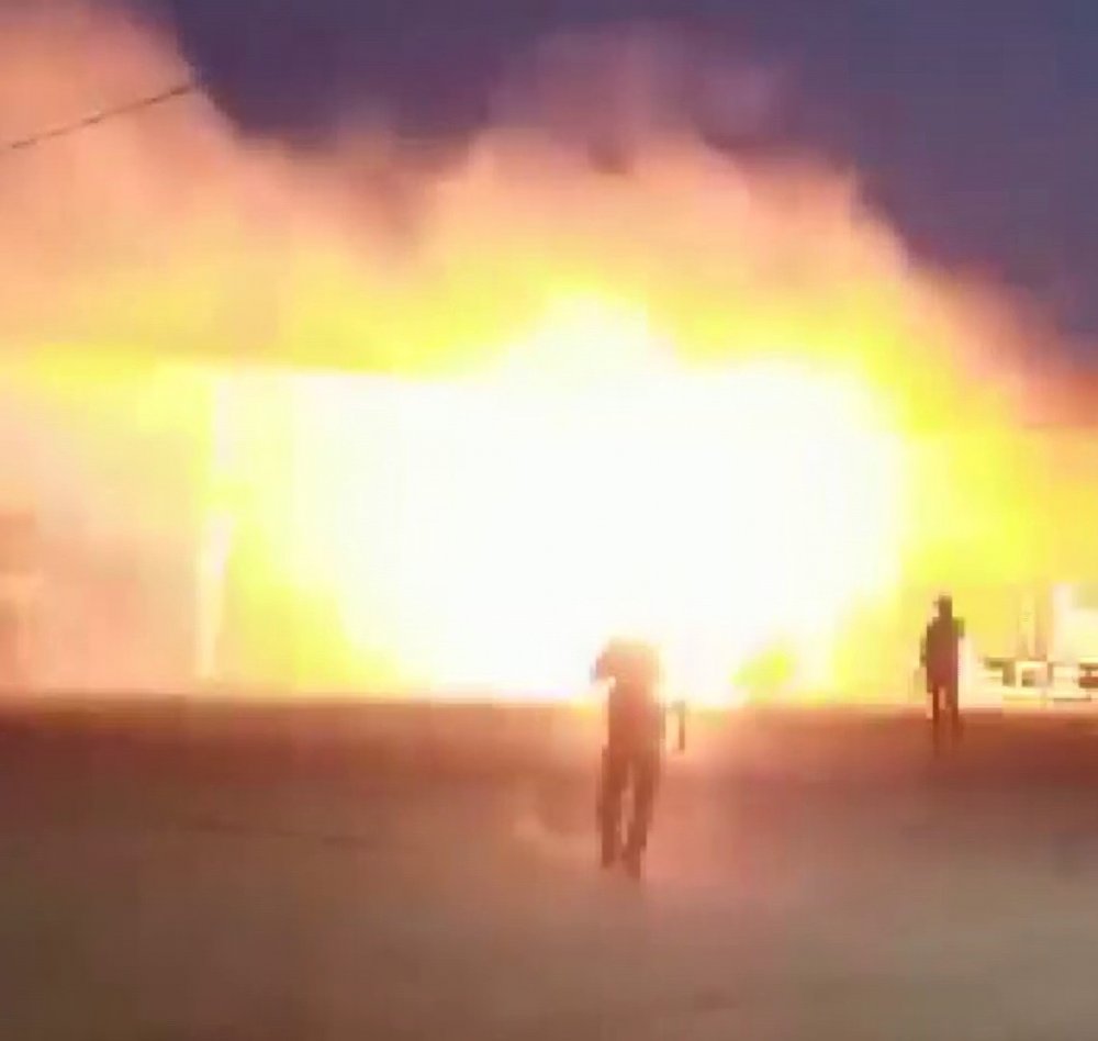 LPG pompası patladı! Akaryakıt istasyonunda büyük panik