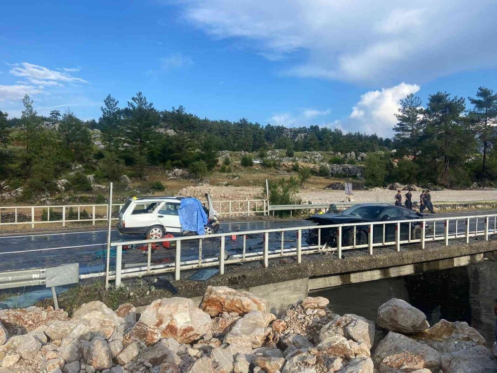 Manavgat-Akseki yolunda feci kaza! Orman işçisi Akif Aksel öldü, 3 yaralı
