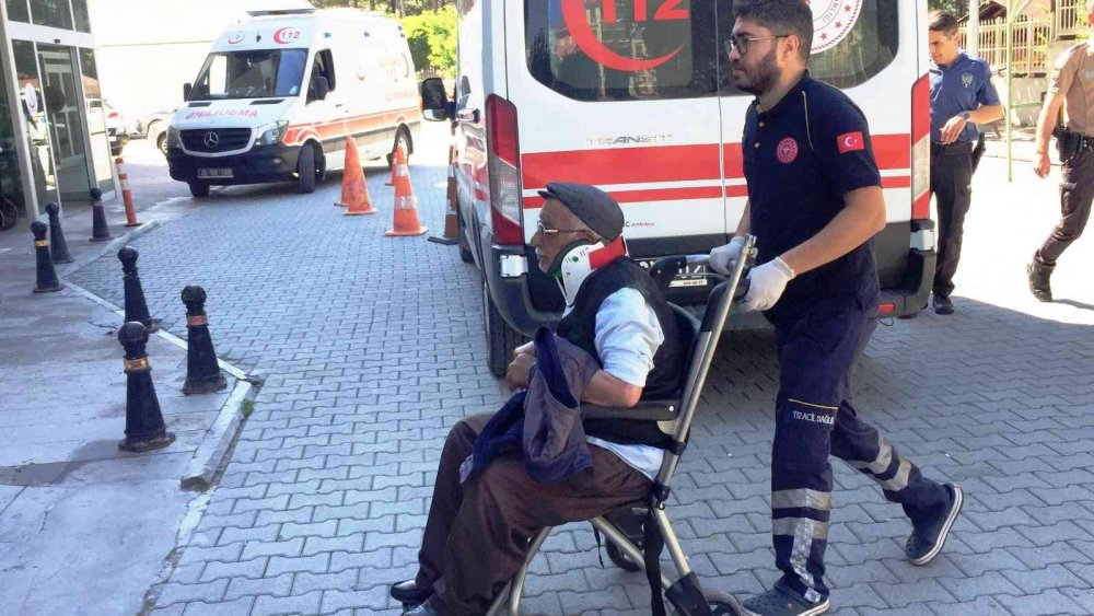 Konya’da elektrikli bisiklet otomobille çarpıştı! Sürücü ve eşi yaralandı