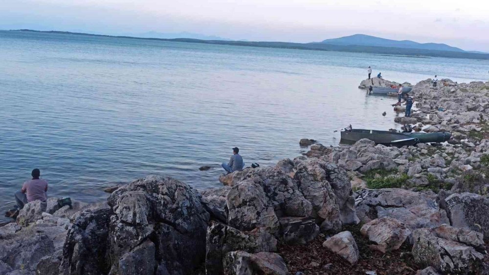 Konya'da Olta Balıkçılığı Festivali! 100 balıkçı olta attı 'bir tek balık bile' yakanamadı
