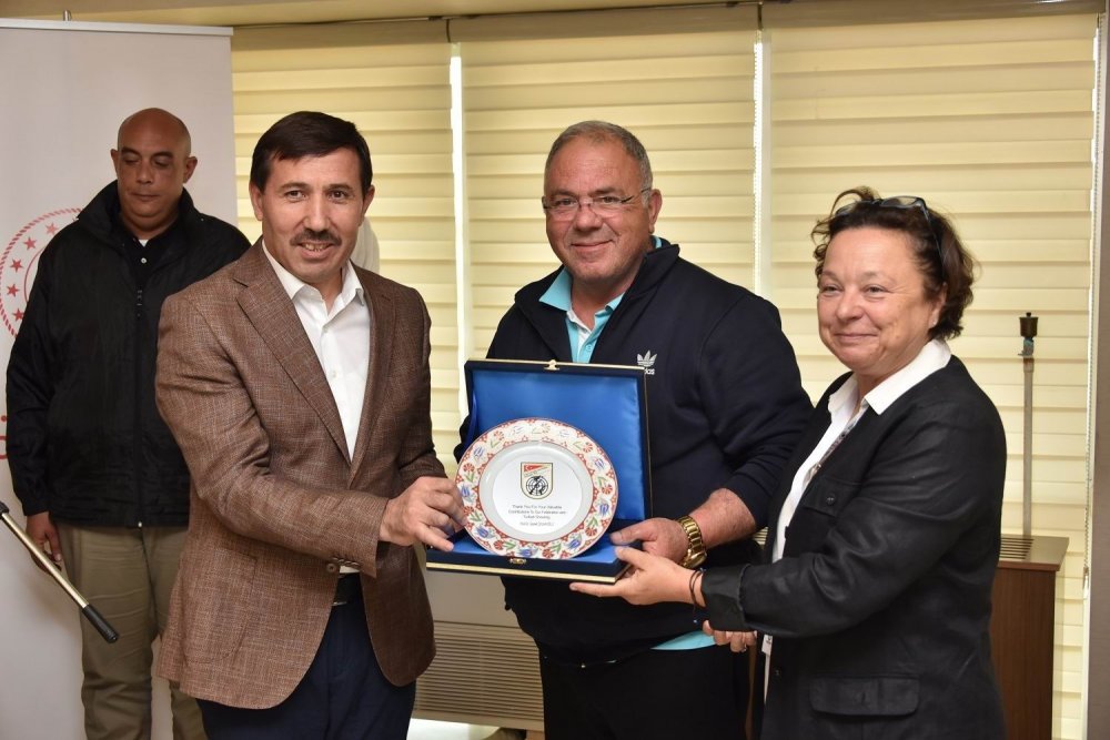 ISSF Plak Atışları Grand Prix açılış seremonisi Karatay'da! Kılca 18 ülkeden Konya'ya gelen 108 sporcuyu ağırladı