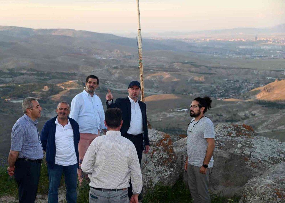 Konya'nın 360 derece izlenebildiği antik dönemden kalma Gevale Kalesi'nde bir etap daha tamam!