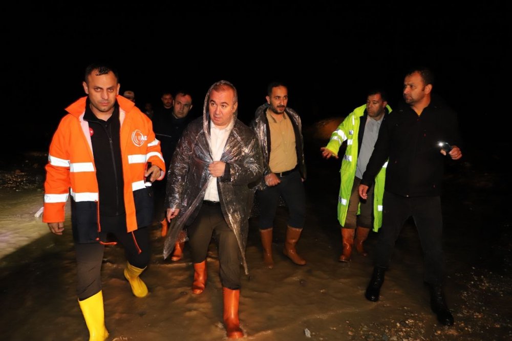 Afyon'da şiddetli yağış! 3 bin yıllık Frig uygarlığı eserlerinin yer aldığı Ayazini sular altında