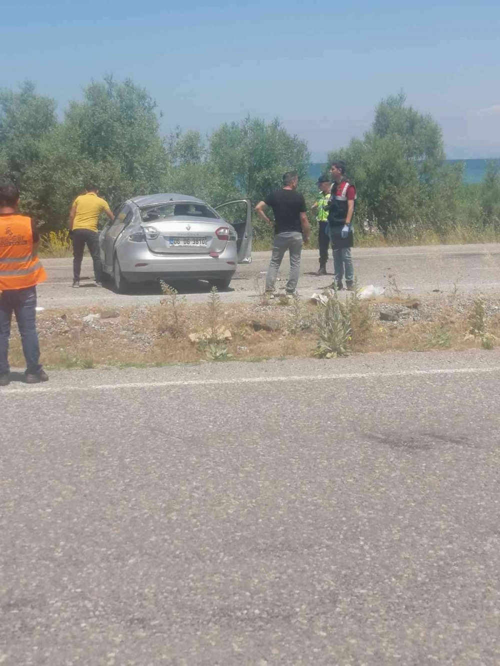 Antalya'dan düğüne gelmişti! Konya'da karşı şeride taklalar atan otomobilde İsmail Doğulu öldü