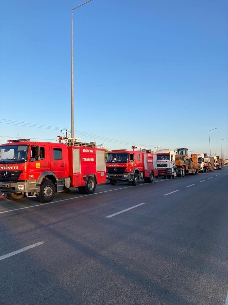 Konya Büyükşehir ekipleri Marmaris’teki yangını mücadelesine destek veriyor