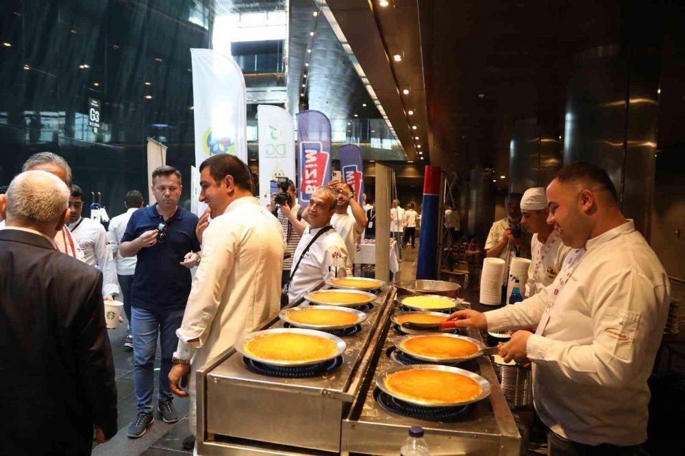 Konya Gastrofest'in lansmanında yeni mezun aşçılar kuşak kuşandı!